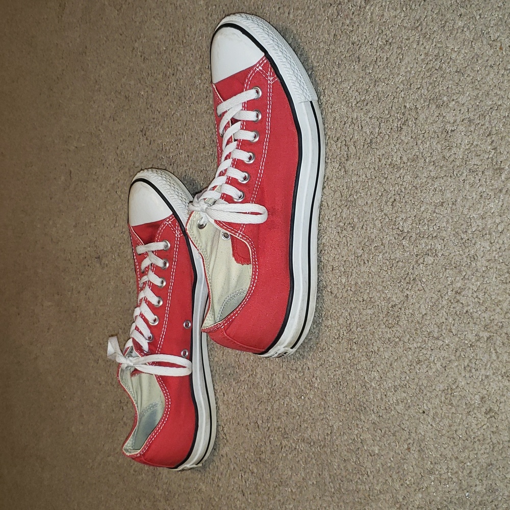 Classic mens red & white Converse All Star sneakers. Mens sz 10, Women's 12. - Picture 3 of 13